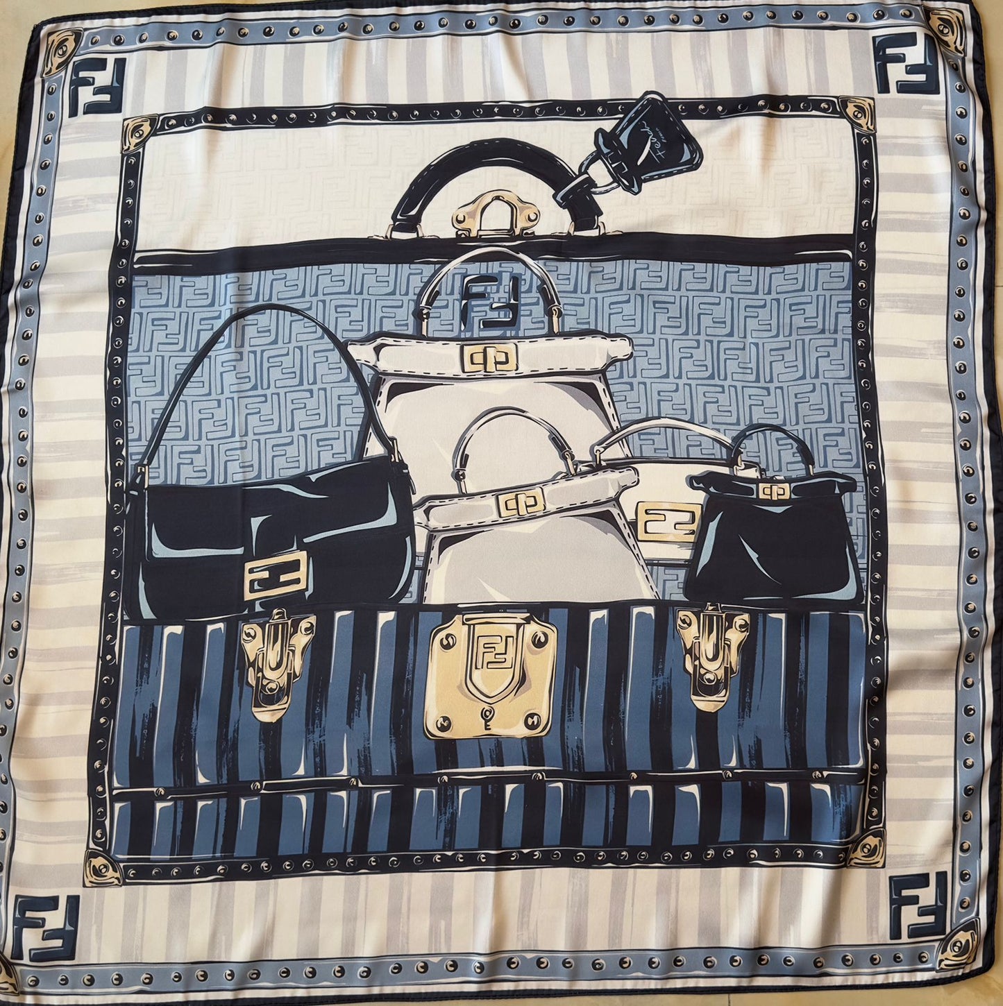 Luggage Icon